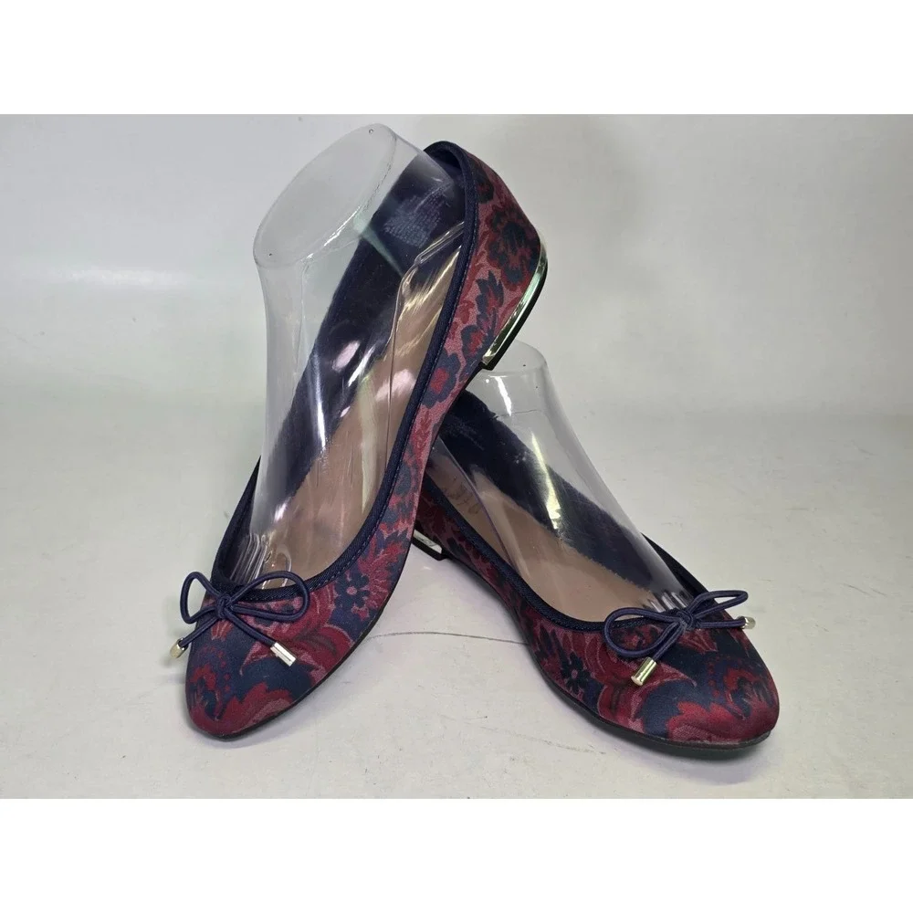 APT 9 Women's Ballets Size 7.5 M‎ Navy Red Multicolor Floral Slip On Flats Shoes